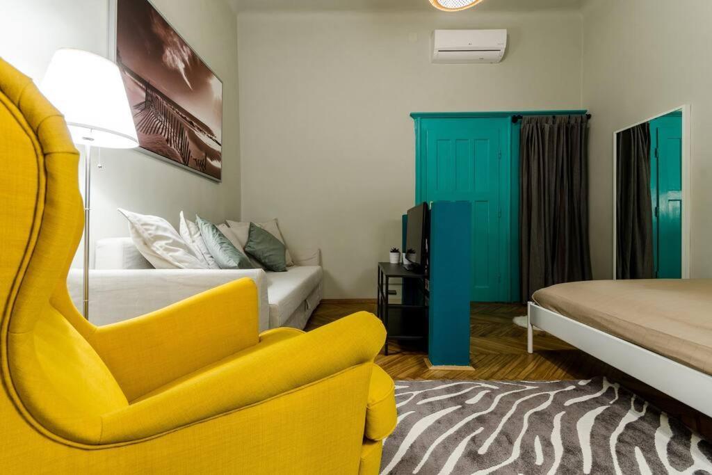 Cosy Apartment In Party District K30 Budapest Luaran gambar
