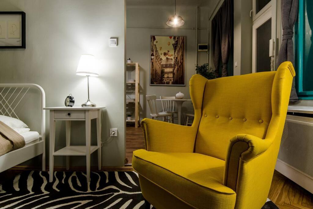 Cosy Apartment In Party District K30 Budapest Luaran gambar